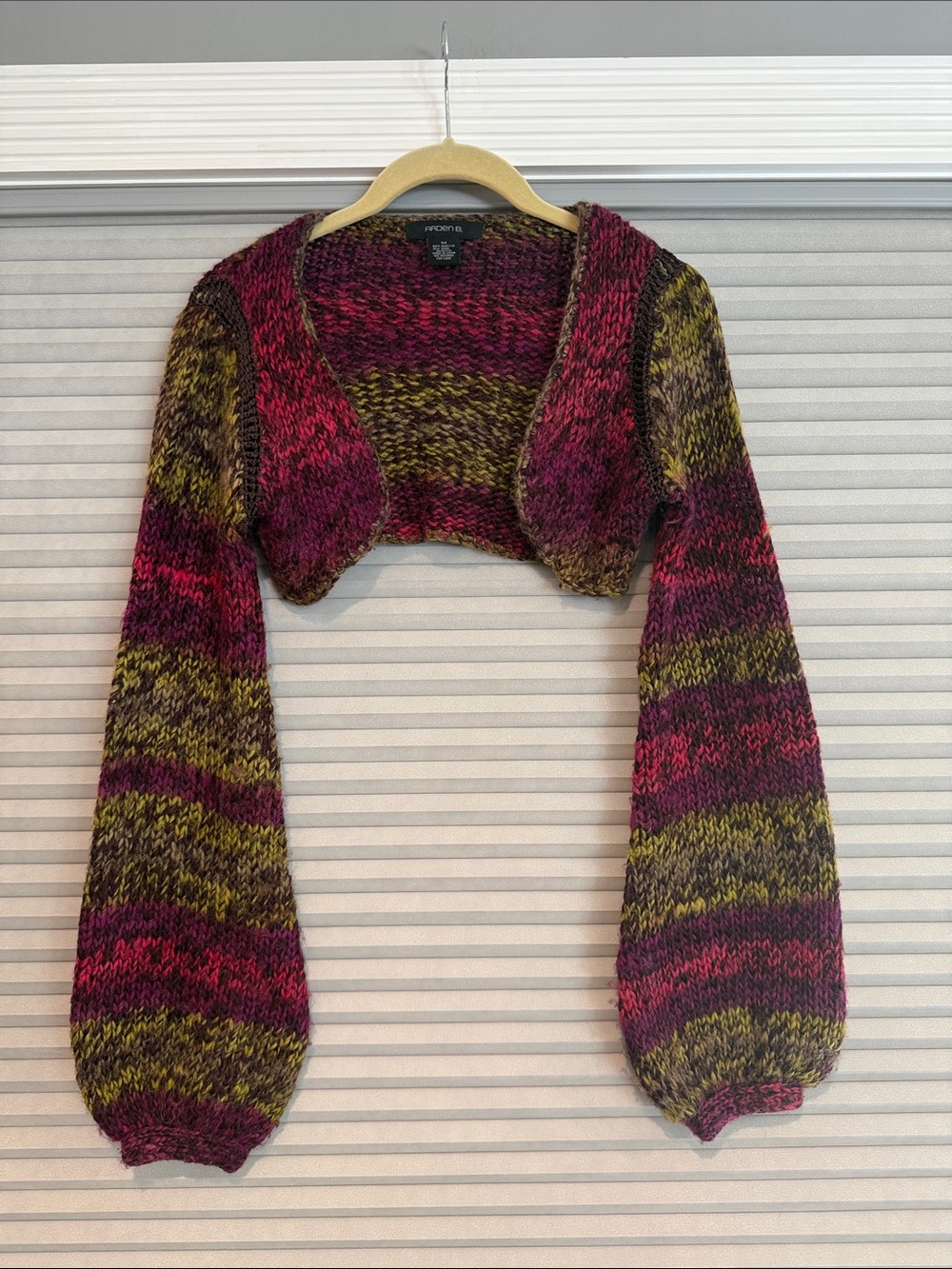 Arden B. Multicolor Knit Cropped Bolero Sweater - Women - size M